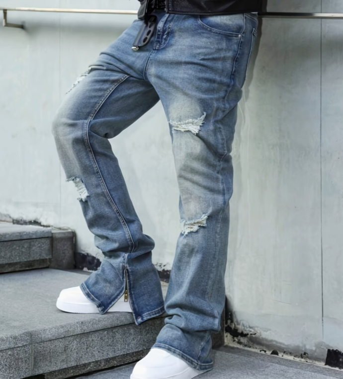 jeans Coupe Droite et bas evasif  avec Fermeture Éclair aux Poignets